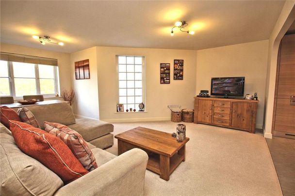 Metro Apartments, Woking - 2 bedrooms Property for lettings - Seymours - Photo 1