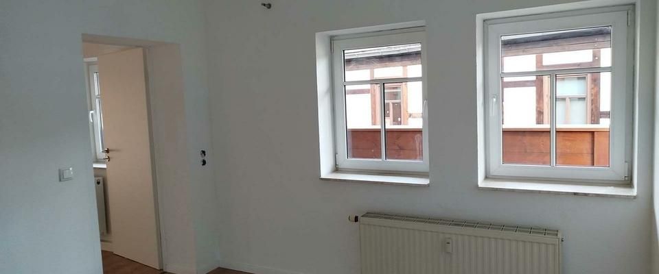 lauschige 2 Zimmerwohnung mit kleinen Balkon in der City von Altenburg - Foto 1