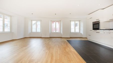 WUNDERSCHÖNE WOHNUNG MIT TERRASSE AN TOP-LAGE! - Foto 2