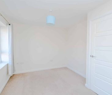 Hallum Way, Hednesford, Cannock - Photo 6