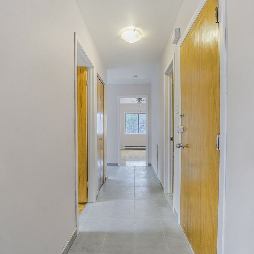 Condo for rent, Montréal (Montréal-Nord) - Photo 1