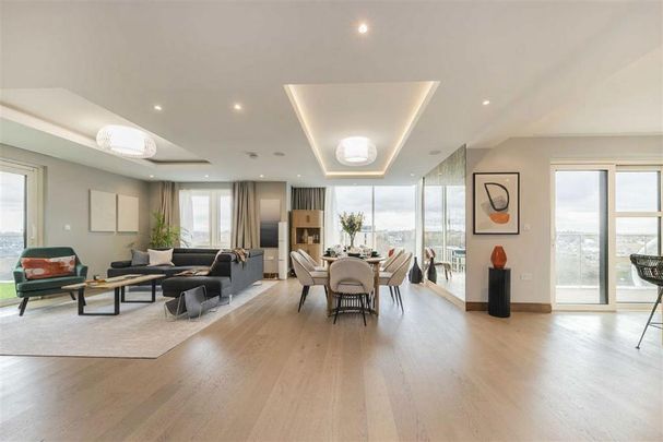 3 bedroom flat to rent - Photo 1