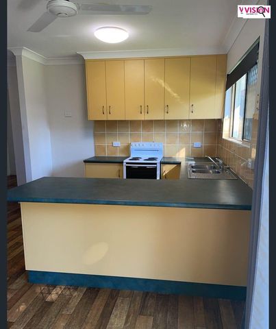 This neat and tidy low-set home offers comfortable coastal living in a quiet location. - Photo 3