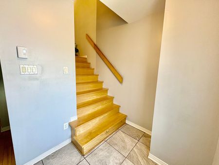 À louer / Maison à étages - Photo 2
