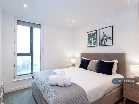 2 bedroom flat to rent - Photo 1