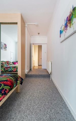 Studio Flat, Deanston Drive, G41 - Photo 5