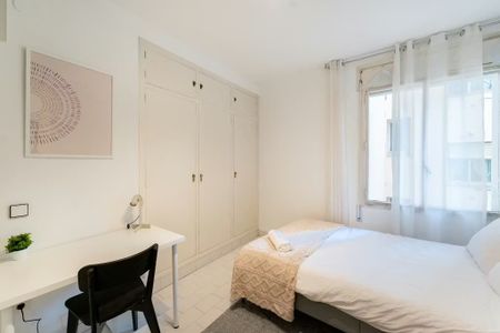 Plaza Argüelles, Madrid, Community of Madrid 28008 - Photo 3