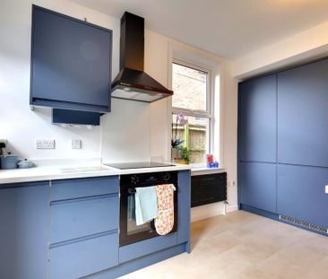 2 bedroom ground floor flat to rent - Photo 6