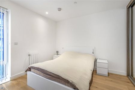 Studio to rent - Photo 4