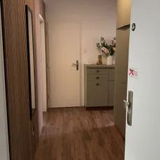 ruhige, helle 2- Zimmerwohnung im 1. Stock in perfekter Lage - Photo 3