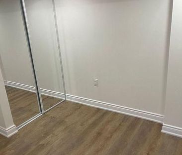 15 Mendoza Drive #Basement - Photo 5