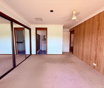 Hillvue - Large family home - Photo 3