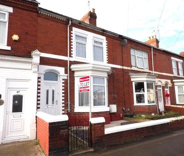 3 bedroom terraced house to rent - Photo 4