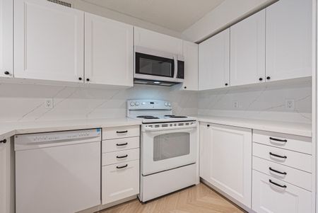 For Lease - 2030 Cleaver Avenue Unit# 206, Burlington, Ontario - Photo 5