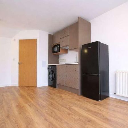 Sanford Mews, Epsom Road, Guildford, Surrey, GU1 - Photo 4