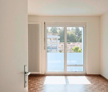 "Perfect for singles and students!" - Photo 2