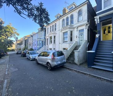 1 bedroom flat to rent - Photo 6