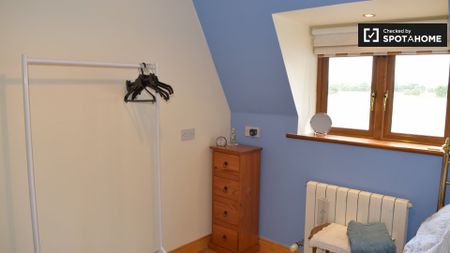 Room for rent in 5-bedroom apartment in Portmarnock, Dublin - Photo 5