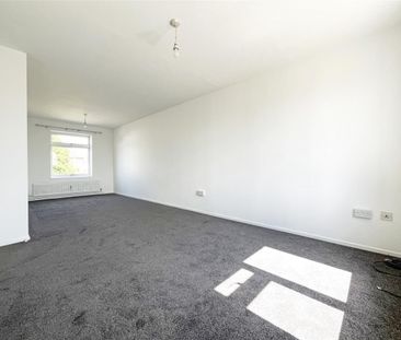 2 bedroom Maisonette to rent - Photo 4