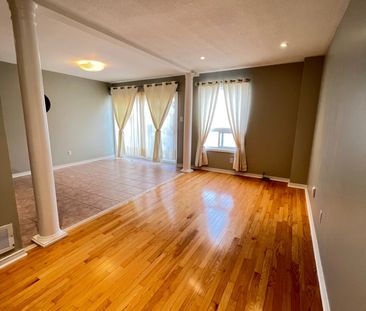 For Lease - 37 Kale Crescent, Vaughan, Ontario - Photo 2