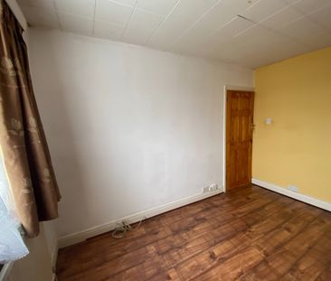 4 Bed Terraced House, Capthorne Avenue, HA2 - Photo 1