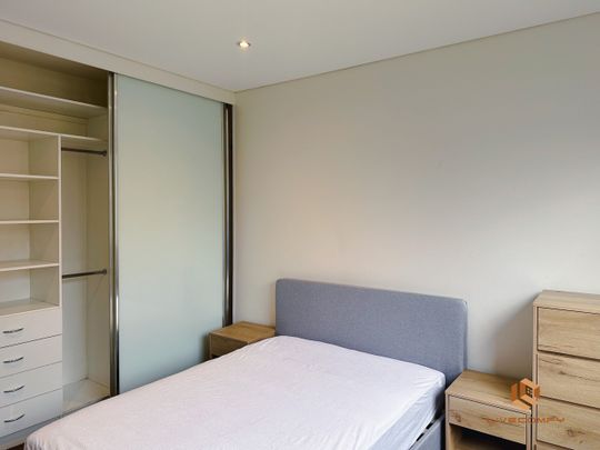 Wolli Creek - Photo 1