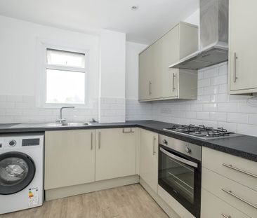 3 bedroom maisonette to rent - Photo 5