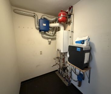 Duplex met twee slaapkamers en autostaanplaats - Photo 1