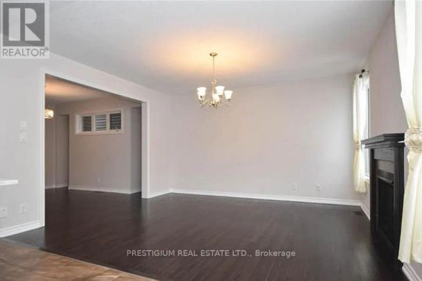 129 SWEETVALLEY DRIVE - Photo 1