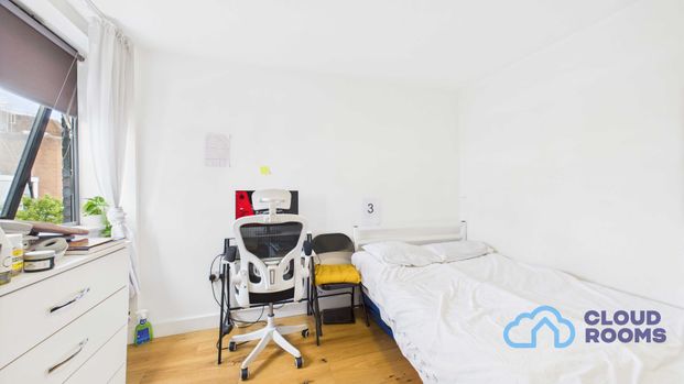 RM3 Westmead | Farnborough | GU14 7SG - Photo 1