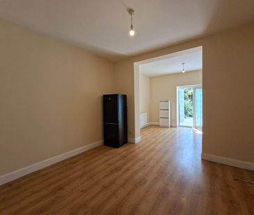1 Bed Flat, Sidney Avenue, N13 - Photo 2