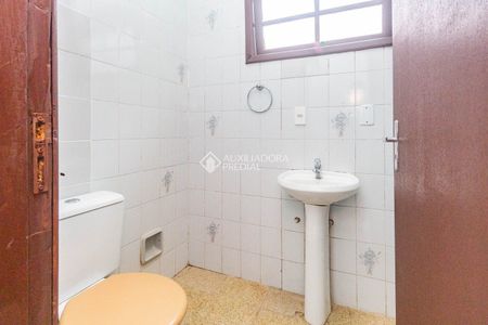 Casa com 3 quartos e 100m² para alugar em Jardim Sabará, Porto Alegre. - Foto 3