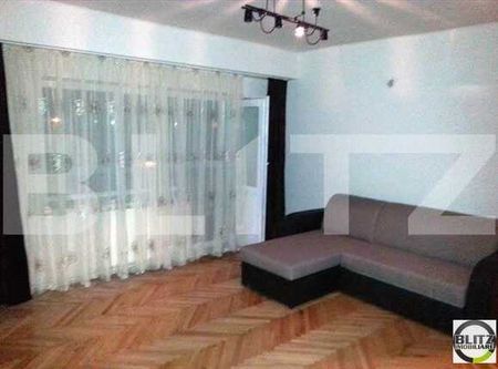 De inchiriat 2 camere, 60 mp, decomandat, zona Theodor Mihali! - Photo 4