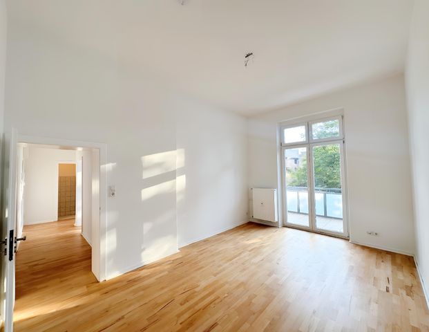 KREFELD-STADTMITTE: SCHÖNE 3-ZIMMER WOHNUNG ZU MIETEN! - Photo 1