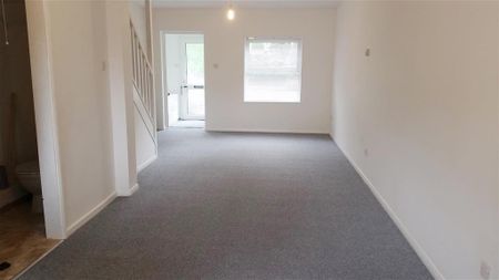 Launceston Terrace - Photo 3