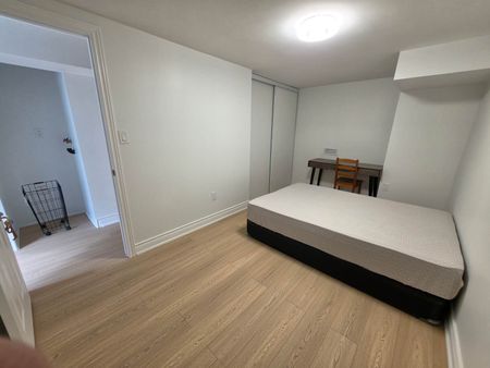 For Lease - 70 Copperwood Square, Toronto, Ontario - Photo 4