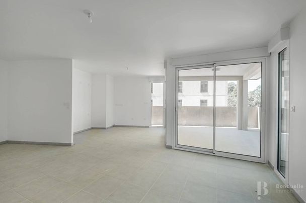 Rental Apartment Bordeaux Saint-Jean - Photo 1