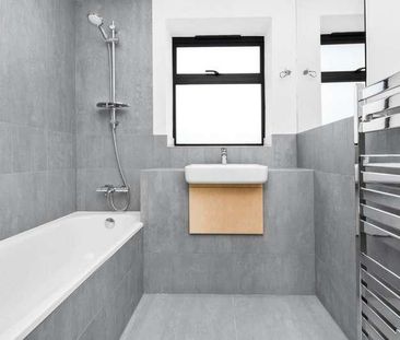 Dulwich Village, London, SE21 - Photo 2