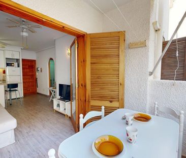 Apartamento de alquiler en Calle Islas Baleares, 46, Los Arenales d... - Photo 5
