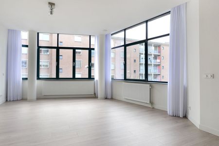 Appartement te huur: Tweede Hugo de Grootstraat 45-R 1052 LB Amsterdam - Photo 2