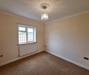 2 bedroom detached bungalow to rent - Photo 6