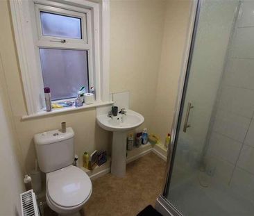 Newcombe Road, Southampton, SO15 - Photo 6