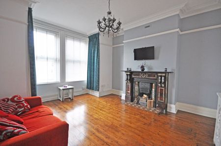 Llanthewy Road, Newport - Photo 3