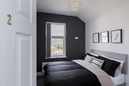 1 bedroom in a house share to rent - Photo 4