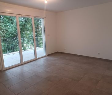 location Appartement T2 DE 46.09m² À COGOLIN - Photo 1