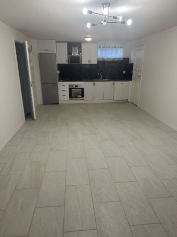 Segeltorp - 4rok - tillsv - 16.088kr/mån - Photo 2