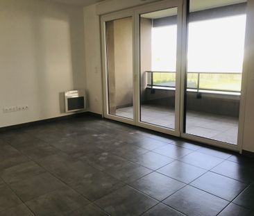 Location Appartement 1 pièce 29m² BEZANNES 51430 - Photo 1
