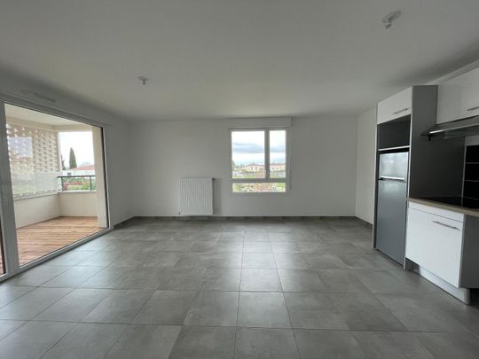 EAUNES / Location Appartement 64 m² - Photo 1