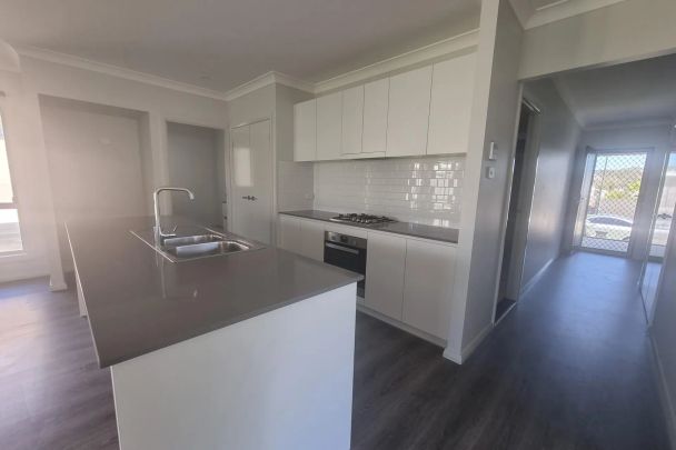 Four Bedroom Family Home - Photo 1