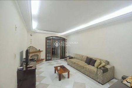 Casa com 2 quartos e 252m² para alugar em Baeta Neves, São Bernardo do Campo. - Foto 2